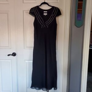 Sandra Darren Black Ruffled Midi Dress Formal Evening Romantic Short Sleeves 12